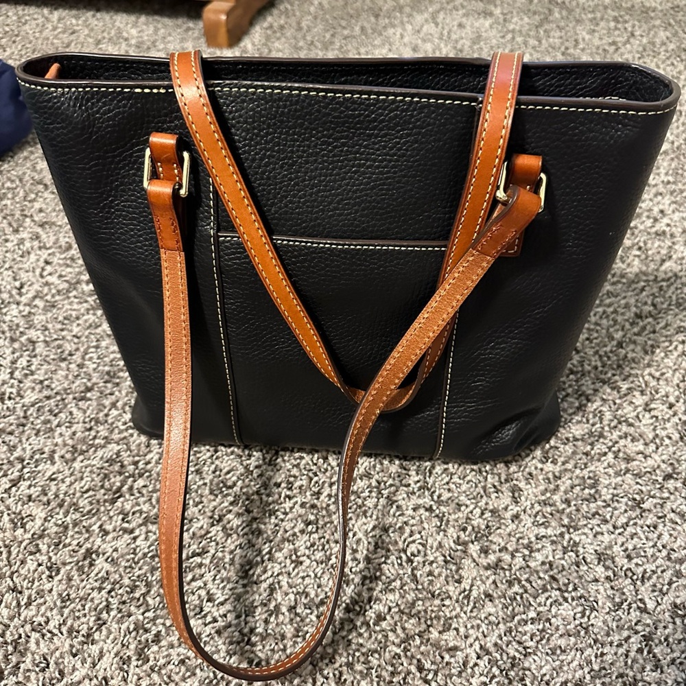 Dooney and Bourke bag